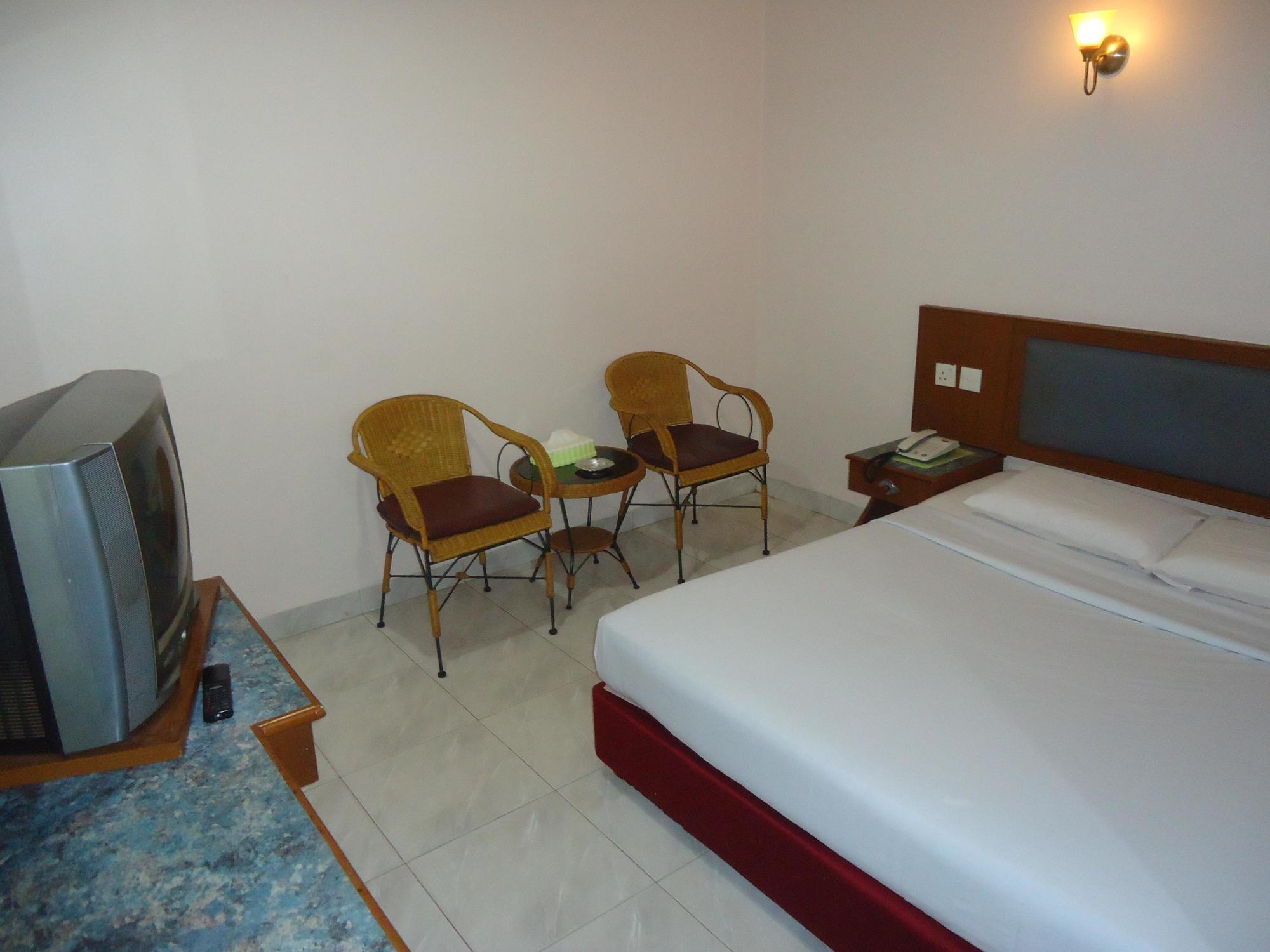 Hotel Gloris Batam Eksteriør billede